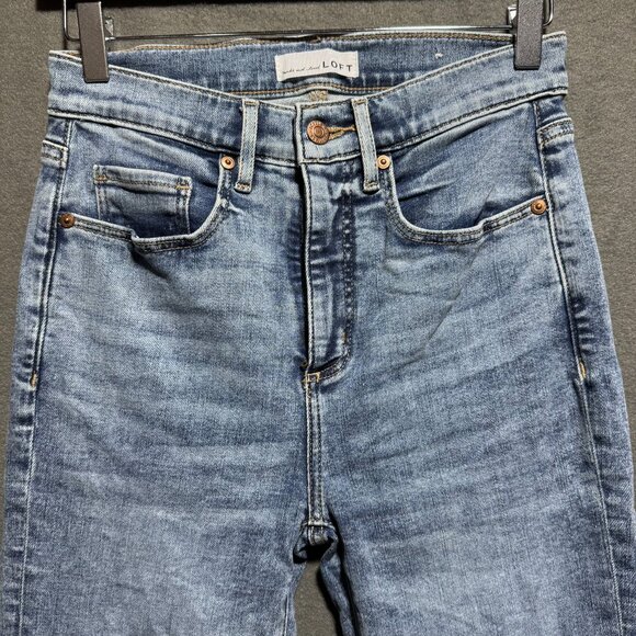 LOFT The Kick Crop Raw Hem High Rise Jeans Light Wash Women's Size 2/26 - Picture 2 of 10